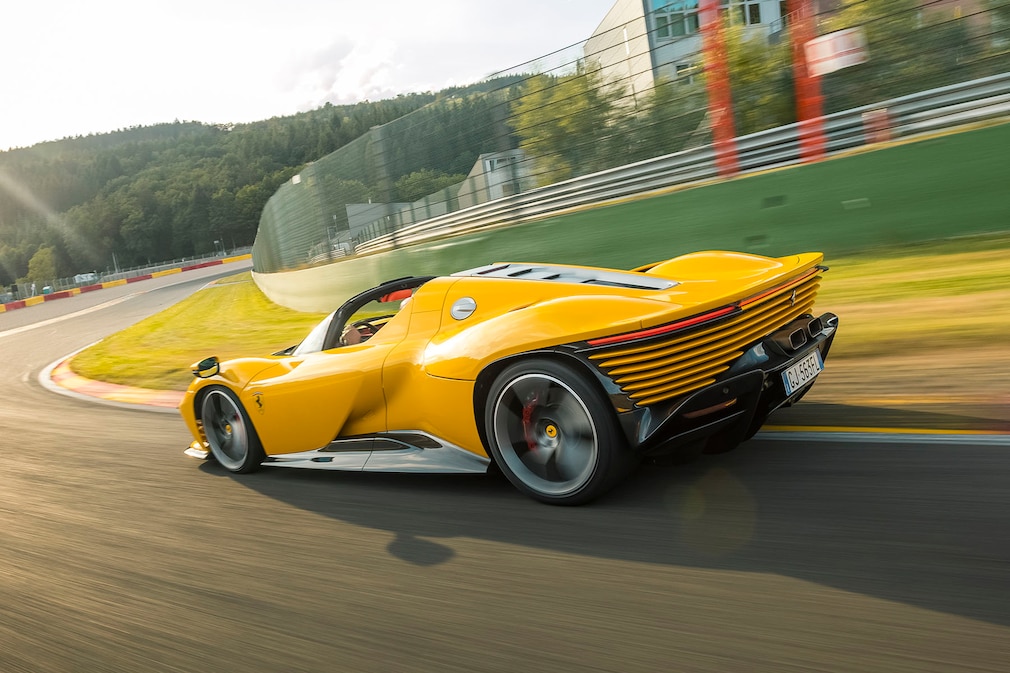 Ferrari Daytona SP3