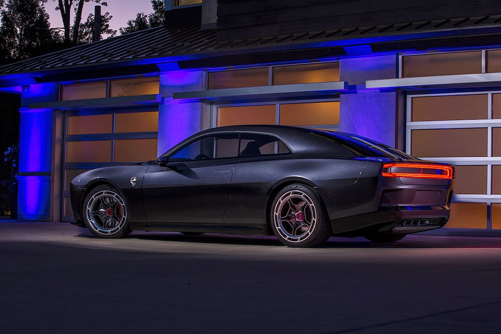 Dodge Charger Daytona SRT Concept Dodge Charger Daytona SRT Concept