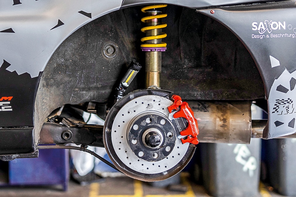 Brake discs, pads and new wheel bearings